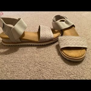Bob Sketcher sandals